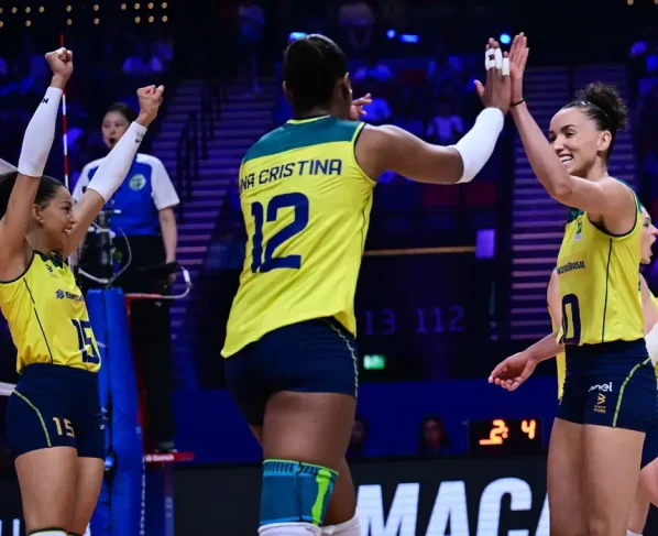 seleção feminina de vôlei derrota a Itália por 3 sets a 2, na segunda semana da LIga das Nações, em 01/06/2024 Por: Divulgação/World Volleyball