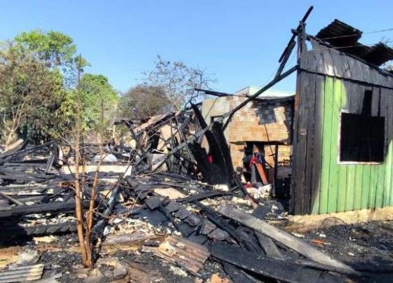 Bebê morre em incêndio em casa de madeira no interior de Mato Grosso