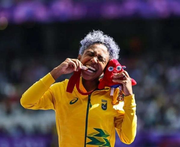 Brasil tem bronze de estreante no atletismo e disputa por dois ouros no judô, nesta sexta (6) - Alessandra Cabral/CPB