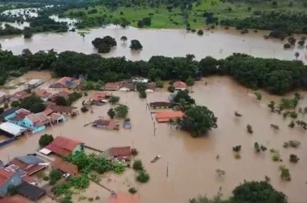 Enchentes causam estragos em Mato Grosso e mobilizam autoridades