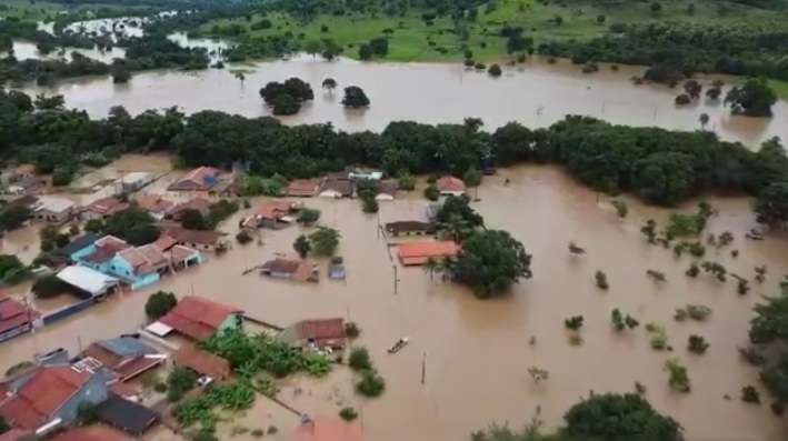 Enchentes causam estragos em Mato Grosso e mobilizam autoridades