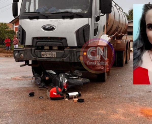 Colisão ocorreu na manhã desta quinta-feira (26/12) no cruzamento da Avenida Pará com a Rua David Gilardi Espira. Foto/Polícia Militar