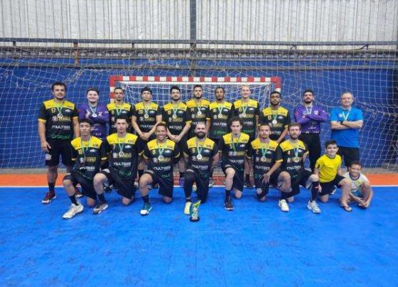 Atletas de Sorriso embarcam para a Supercopa do Brasil de Handebol