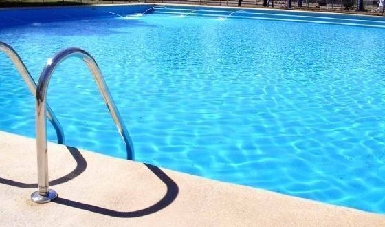 Bebê de 7 meses morre afogado dentro de piscina em Mato Grosso