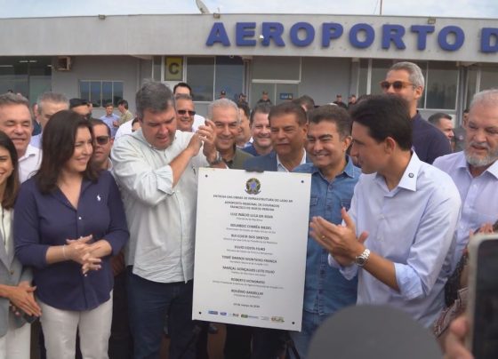 Inauguração do aeroporto de Dourados