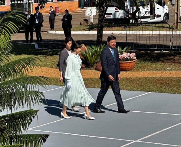 Princesa em visita a Campo Grande (Foto: Dyego Queiroz)