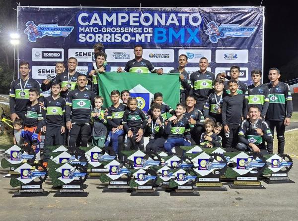 Competicao estadual de BMX movimenta Sorriso e premia atletas da casa