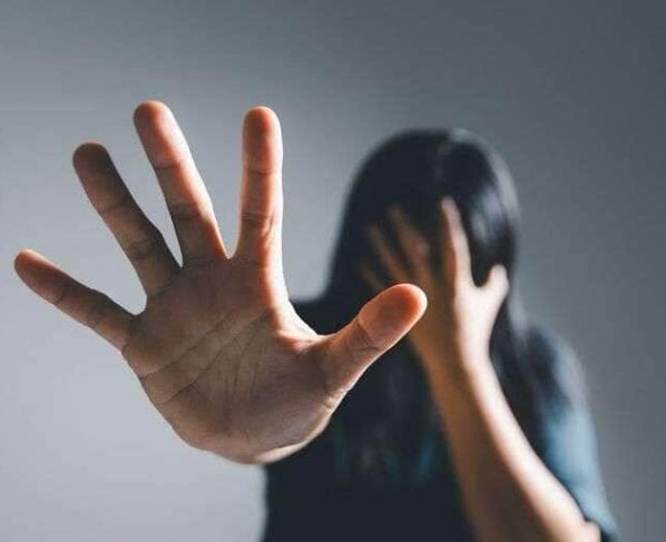 Jovem é encontrada nua e inconsciente após estupro em Mato Grosso