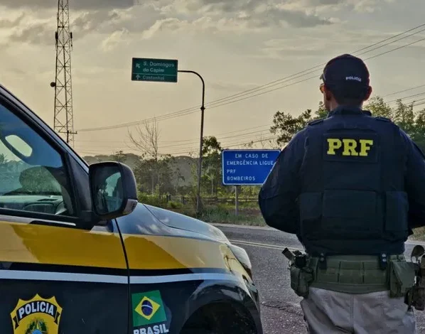 PRF apreende drogas durante fiscalização em Mato Grosso