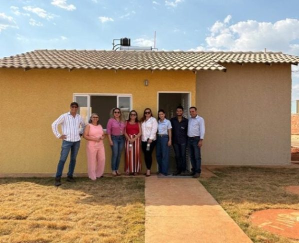 Agehab apresenta programas habitacionais a comitiva do Mato Grosso