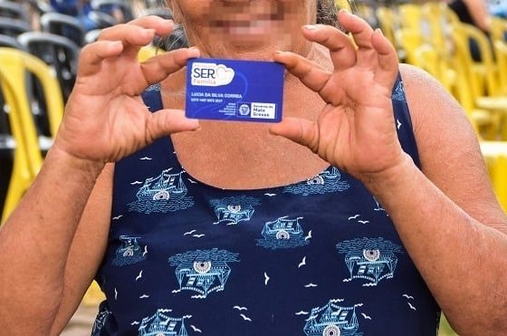 Assistencia Social de Sinop entrega na sexta cartoes do Programa Ser Familia para 121 familias