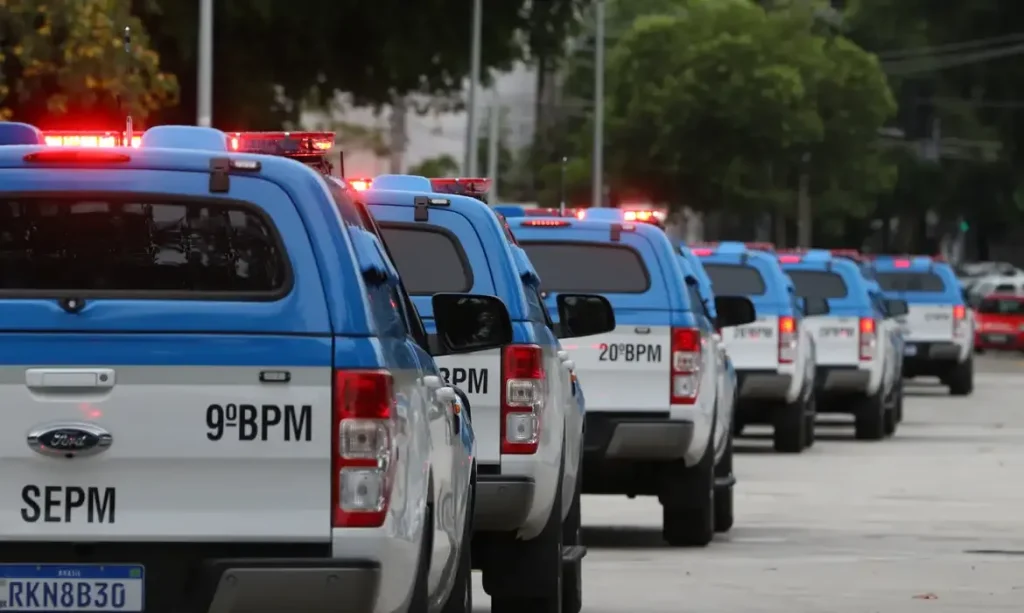 Operação no Rio deixa 18 mortos e 56 presos durante ação policial