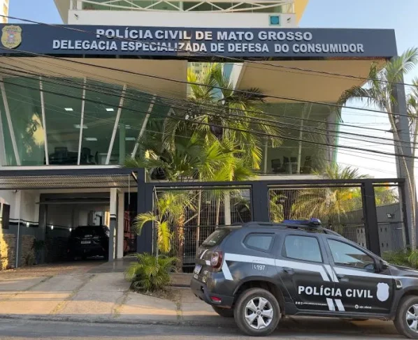 Polícia investiga metanol em bebida e alerta em MT