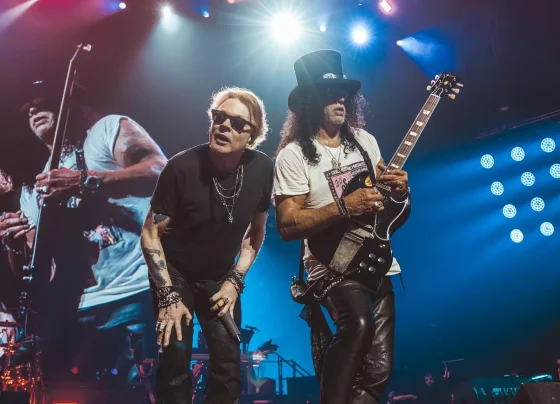 Prefeitura de Cuiaba monta plano especial de saude para show do Guns N Roses e emite alerta maximo contra sarampo