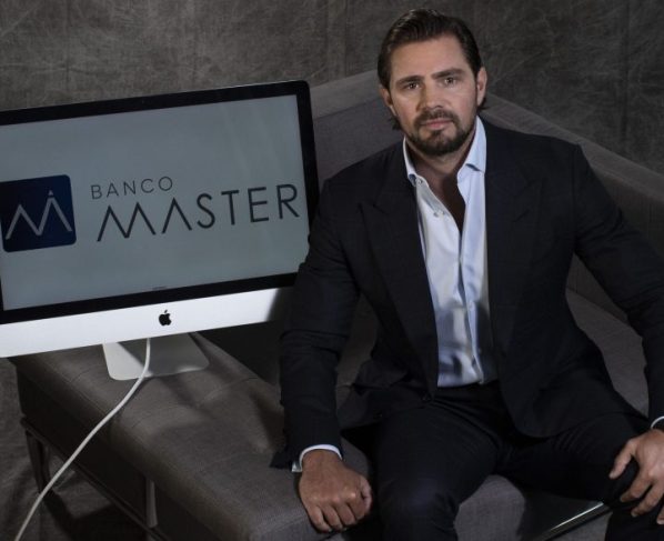 Vorcaro, preso desde a semana passada, mandou recolher revistas da IstoÉ Dinheiro para abafar os riscos do Master