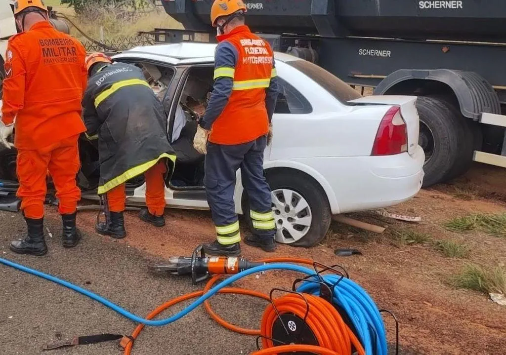 Acidente na MT-100 deixa duas vítimas em Alto Araguaia