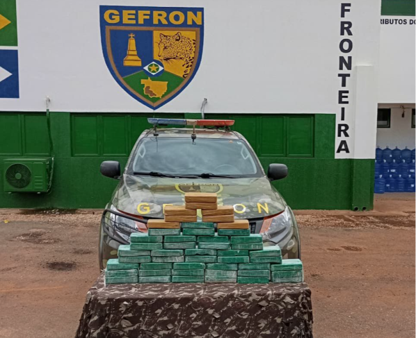 Gefron apreende 48 tabletes de cocaína na fronteira em Porto Esperidião