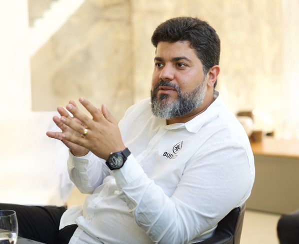 Tassio Gil, cofundador e CEO da BudMed, diz que a tecnologia permite unir ciência, inovação e impacto social