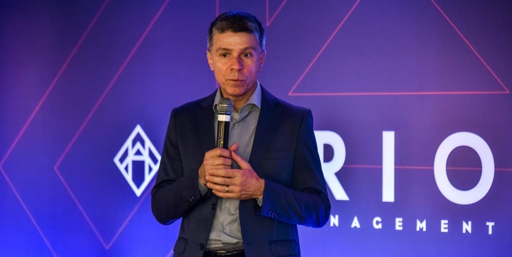Beto Caputo, CEO da Atrio, afirma que o avanço financeiro está diretamente ligado ao plano de desenvolvimento