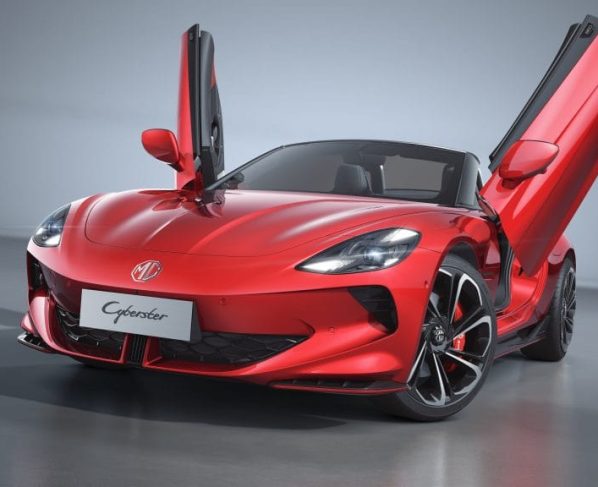 MG Cyberster, esportivo 100% elétrico com design inspirado nos clássicos conversíveis da MG