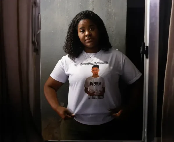 Mãe denuncia execução na operação e pede políticas para juventude