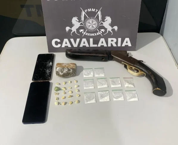 PM prende quatro faccionados e apreende drogas em Nova Mutum