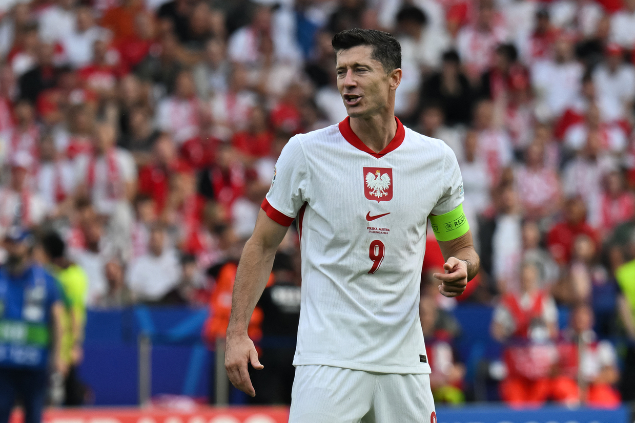 Barrados na Copa: a seleção de craques que não vão ao Mundial