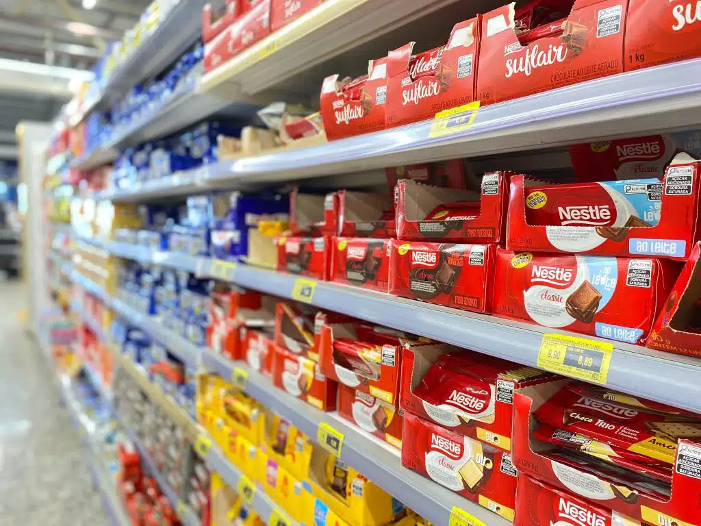 Procon-MT orienta sobre cuidados nas compras de chocolates e pescados nesse período de alta demanda