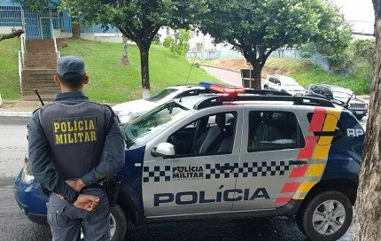 Homem é preso em flagrante ao trocar etiquetas para comprar carnes nobres por preço menor em Rondonópolis