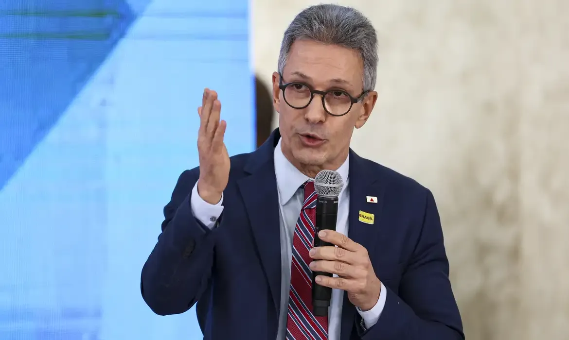 PGR denuncia Zema ao STJ por críticas a Gilmar Mendes