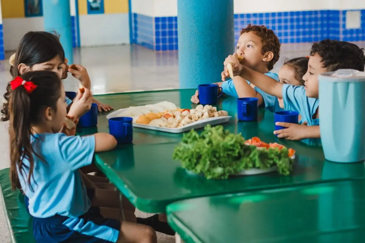 Pais podem pedir merenda adaptada para os filhos nas escolas de Campo Grande; saiba como