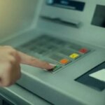 bancos de MT terão que adaptar caixas para cadeirantes e pessoas com nanismo