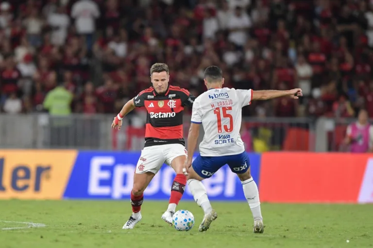 Saúl busca saída do Flamengo após perder espaço com Jardim