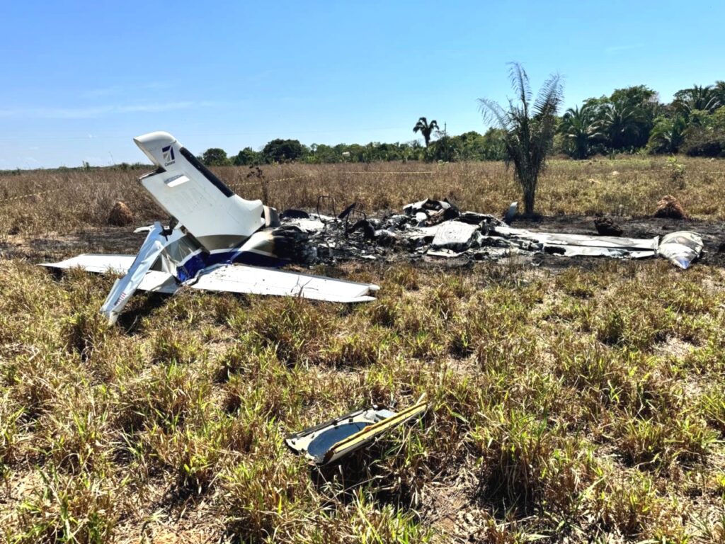 Investigação aponta possível ligação de avião que caiu em Mato Grosso com tráfico de drogas; 3 mortos