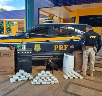PRF apreende pasta base e maconha escondidas em eletrodomésticos em ônibus na BR-364