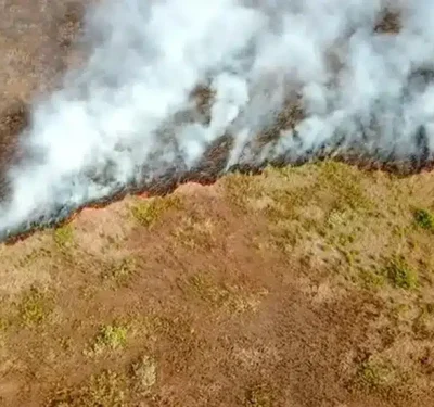 Corpo de Bombeiros extingue sete incêndios e combate outros cinco