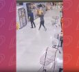 Gerente agredido com pá em mercado está com coágulo na