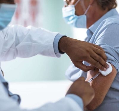 Prevenção em alta: Vacina contra gripe é a solução mais